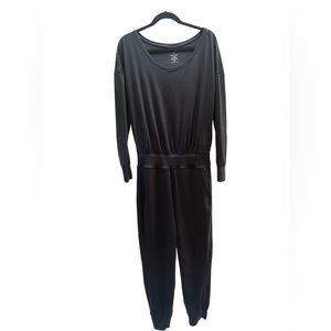 Sweaty Betty Jumpsuit Black Size Medium. In great condition.